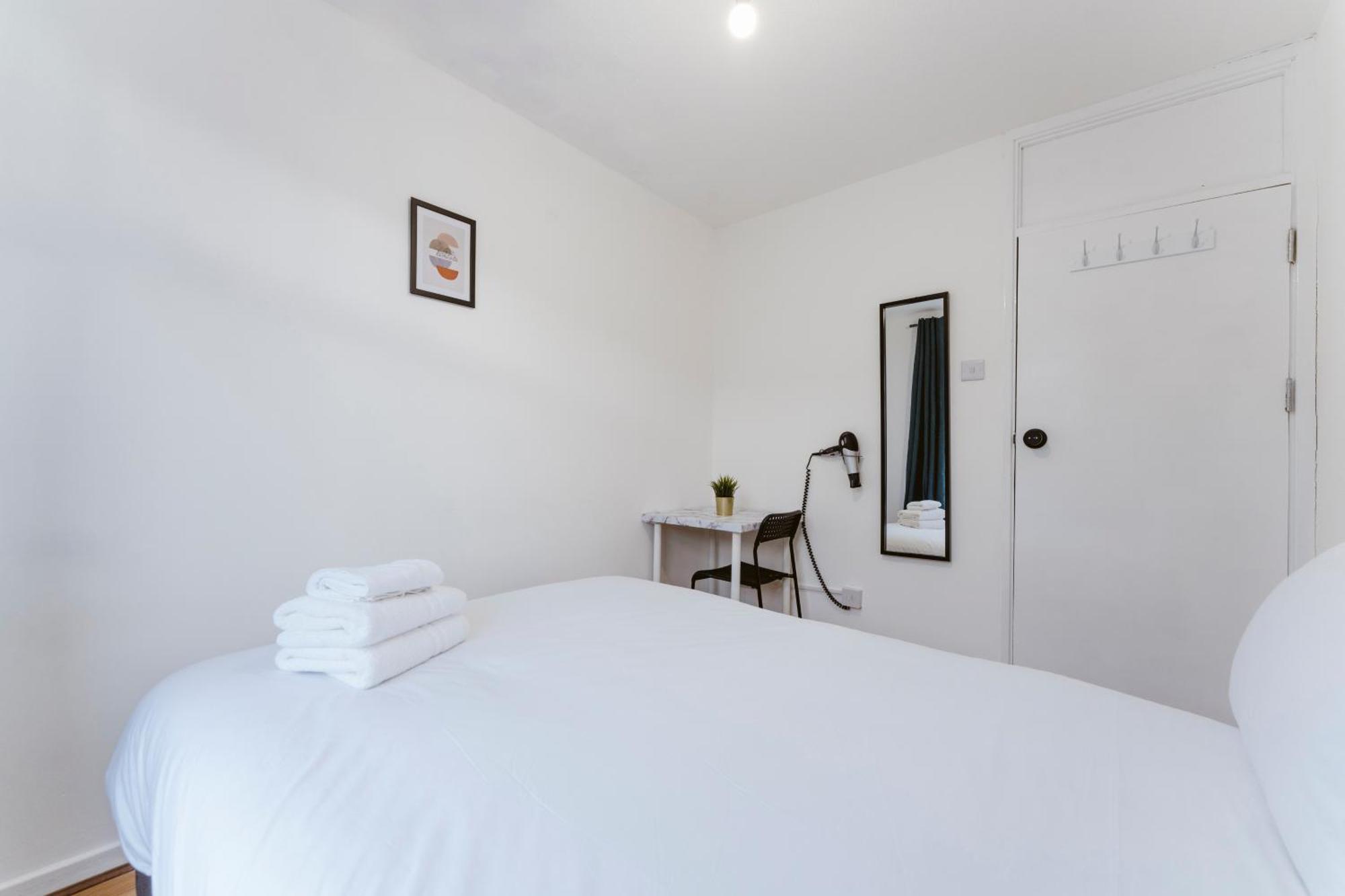 Stratford Great Rooms To Stay - 20 Лондон Екстериор снимка