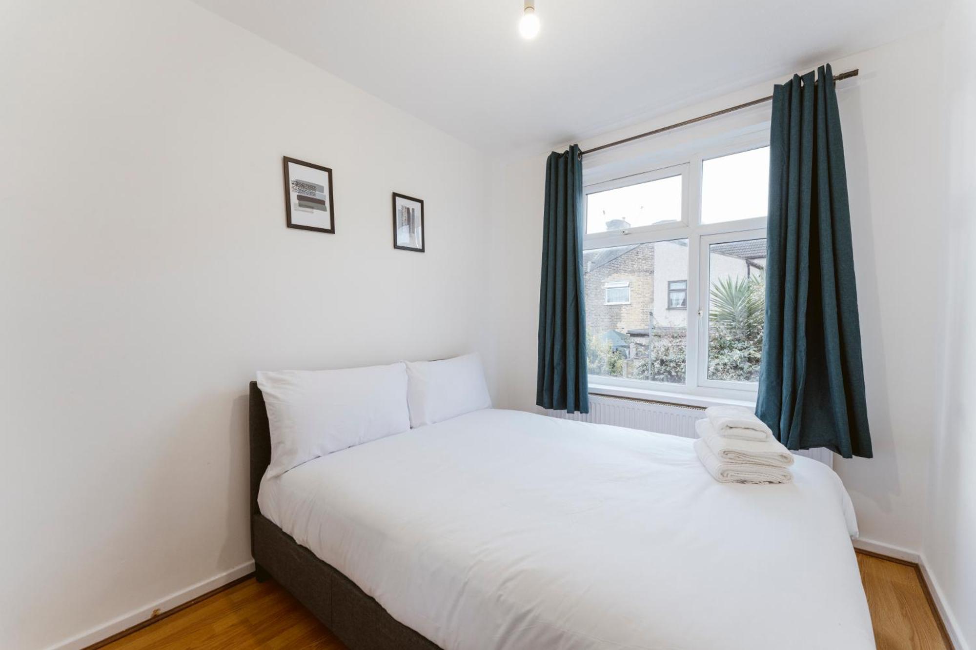 Stratford Great Rooms To Stay - 20 Лондон Екстериор снимка